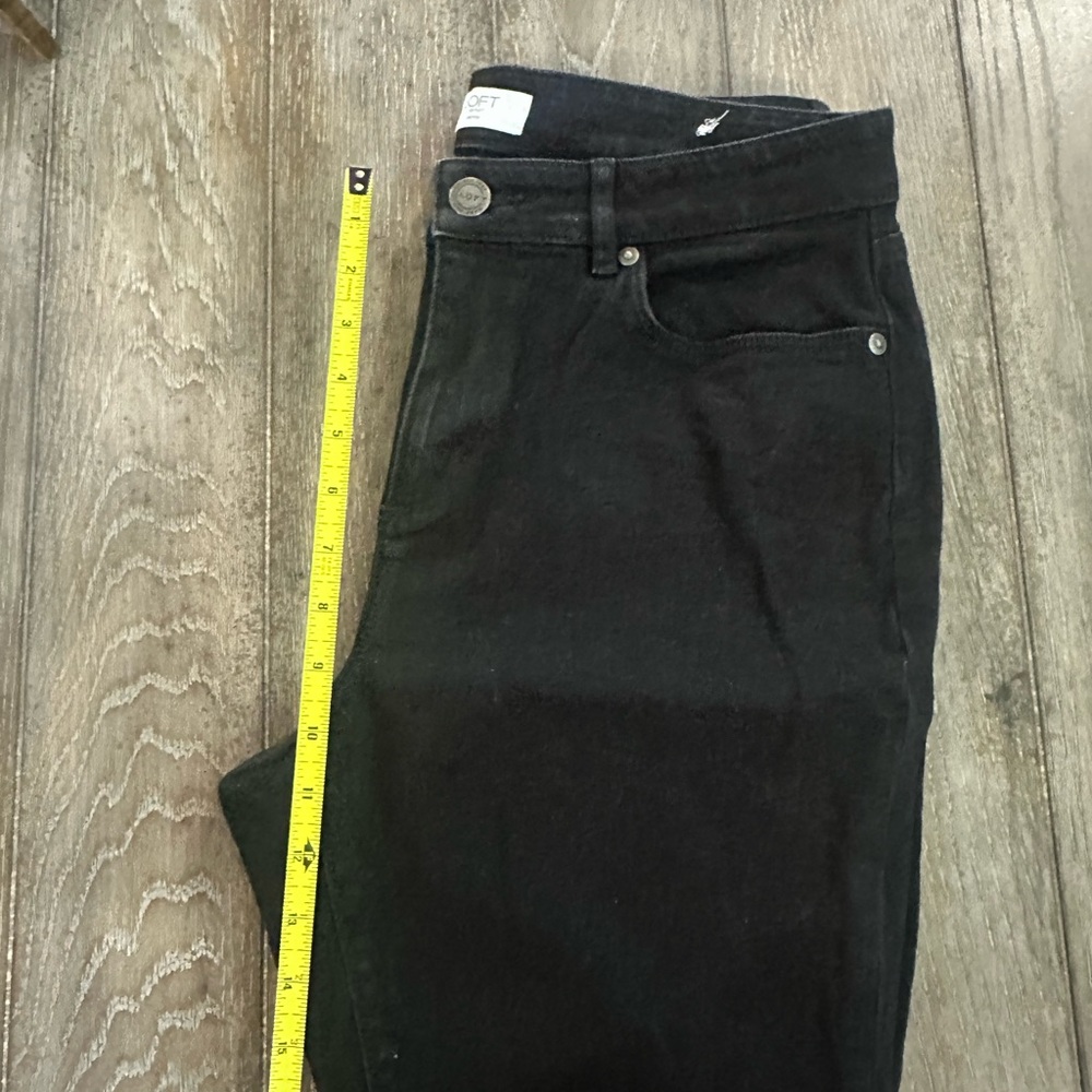 LOFT Women's High Rise Black Jeans - Picture 9 of 10
